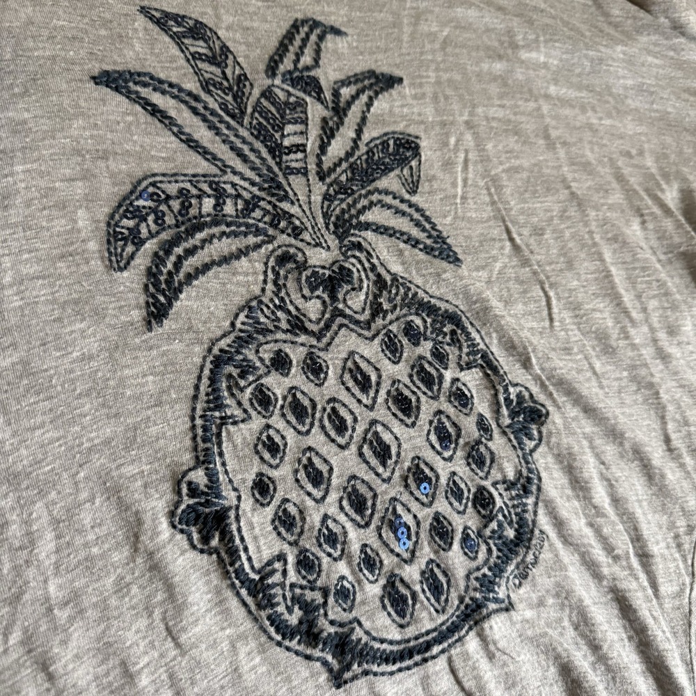 Democracy Womens Large Grey Pineapple Sequins Short Ruffle Sleeve Tee T-Shirt - Picture 3 of 9
